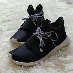 Adidas Tubular Defiant